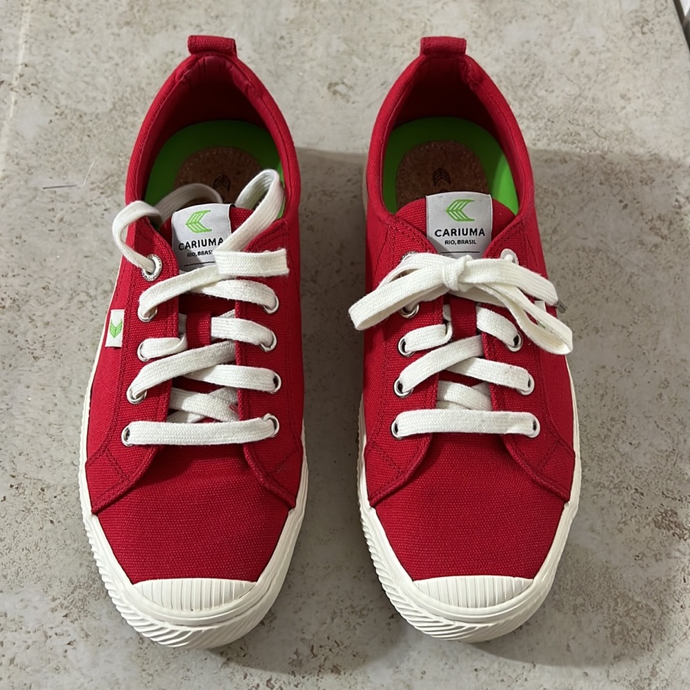 CARIUMA Canvas Lace Sneakers
